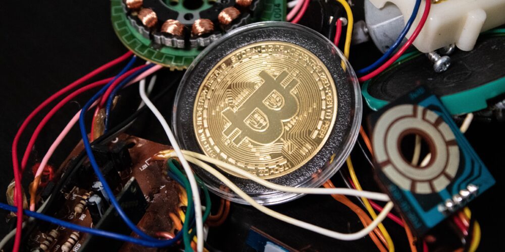 Cryptocurrency market after Bitcoin halving: forecasts, new opportunities, and volatility